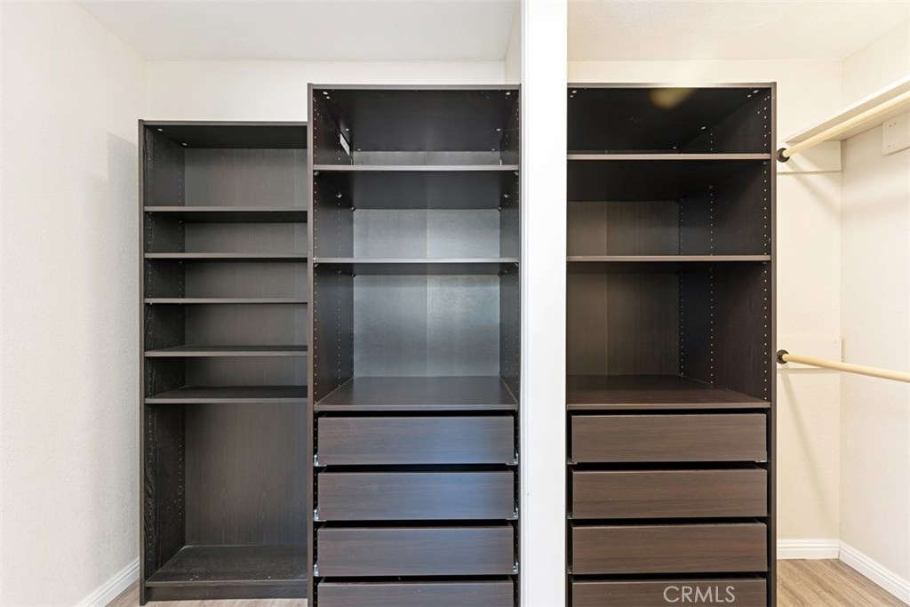 Walnut Square (WS) - Residential Lease