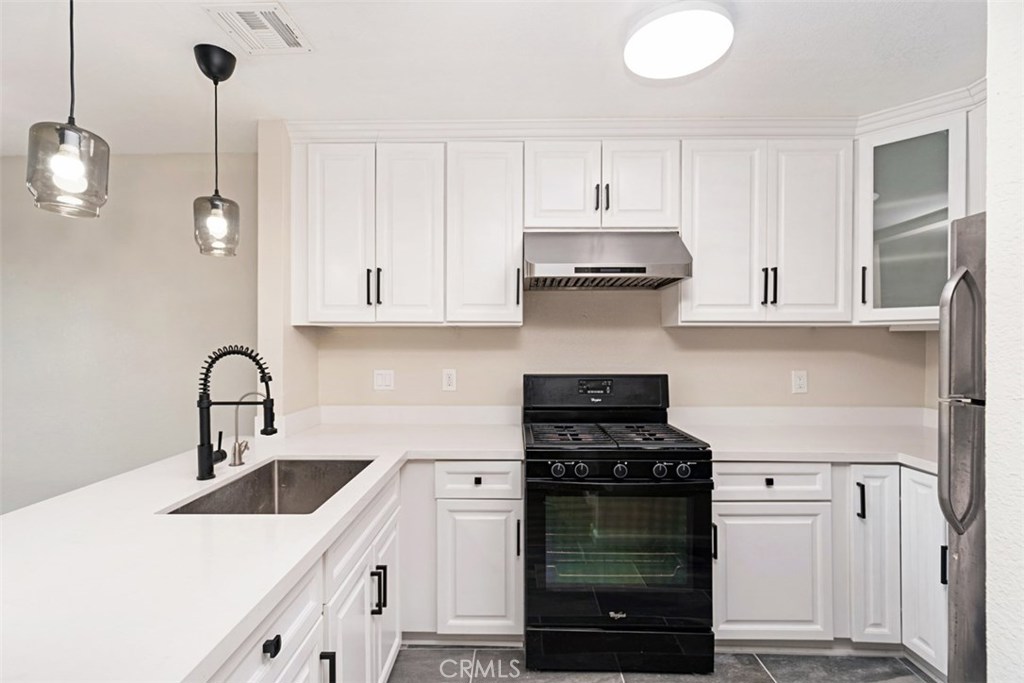 Walnut Square (WS) - Residential Lease