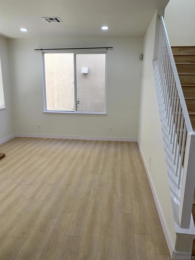 Mira Mesa - Residential Lease