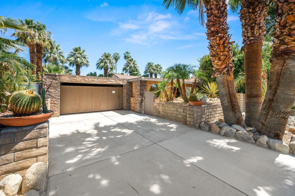 70142 Mirage Cove Drive