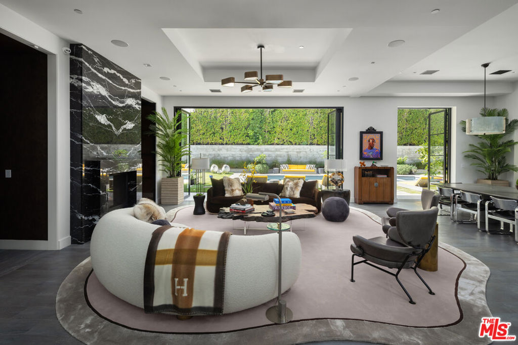 1281 Stone Canyon Road