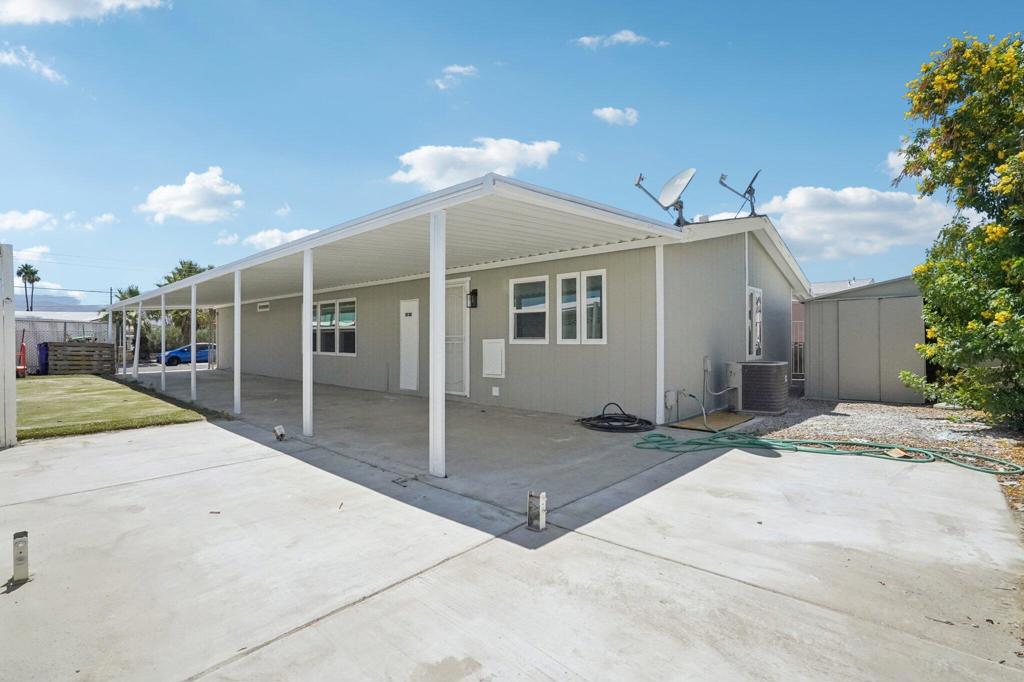 Tri Palm Estates - Manufactured In Park