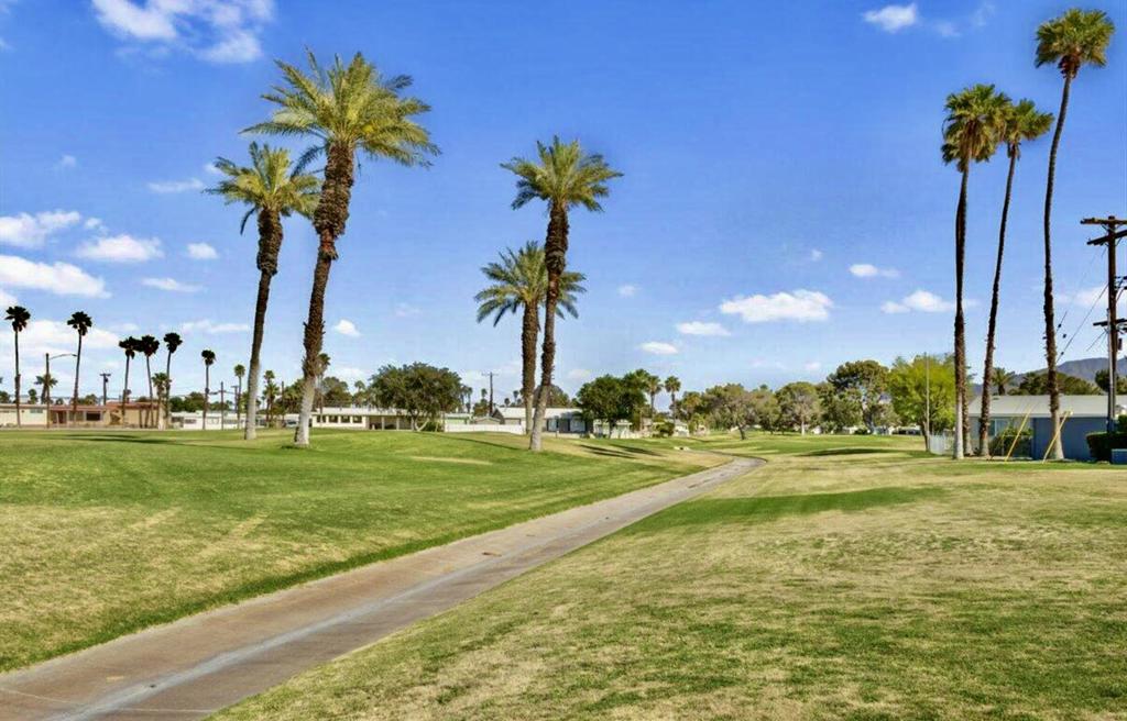 Tri Palm Estates - Manufactured In Park