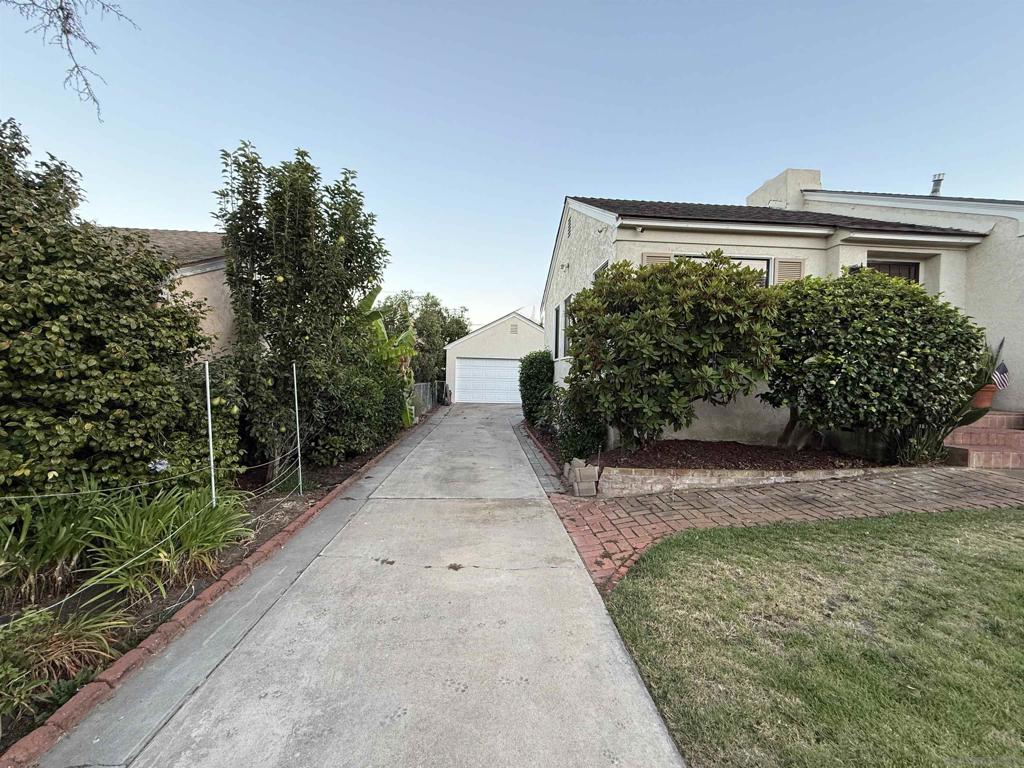 3761 Poe Street