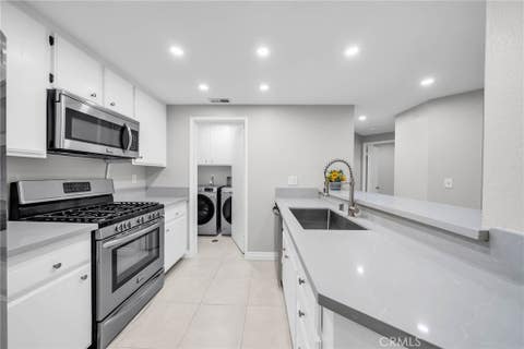 Photo of 2559 Plaza Del Amo #215, Torrance, CA 90503 (MLS # SB26164900)