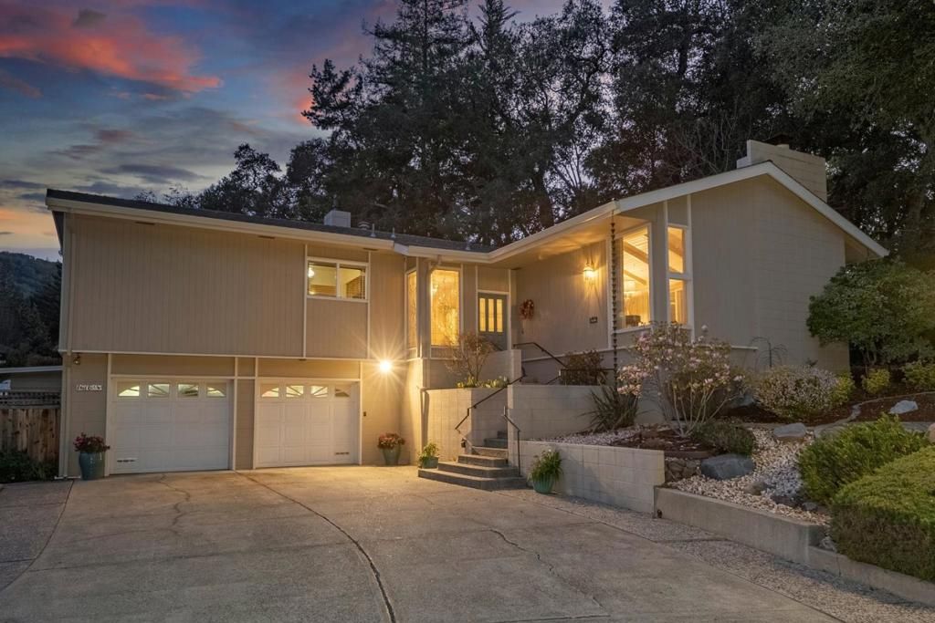 listing image 130721312367903316581
