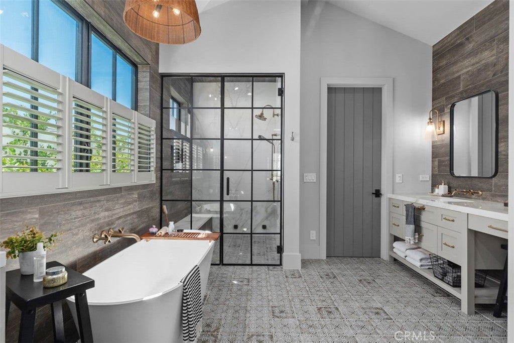 1030 Sandcastle Drive, Corona Del Mar CA 92625 - Photo 22