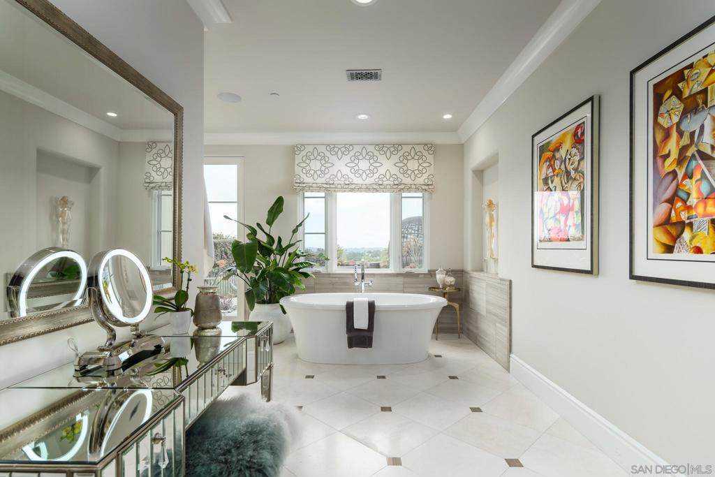 Santaluz - Residential