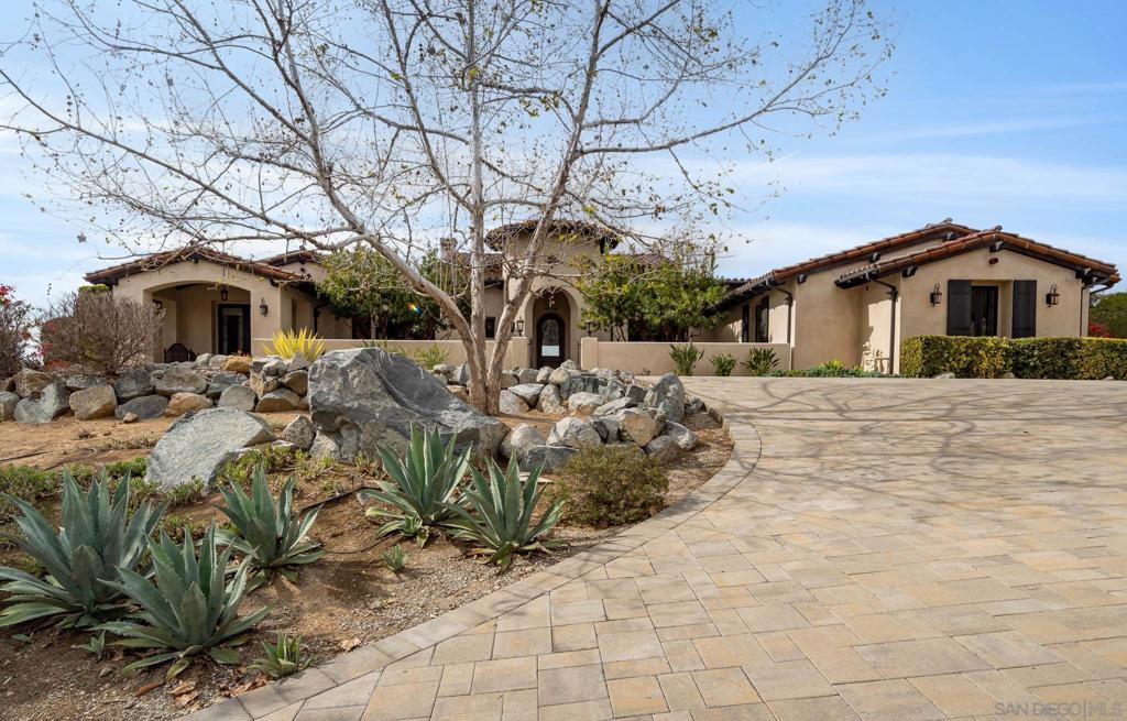 Santaluz - Residential