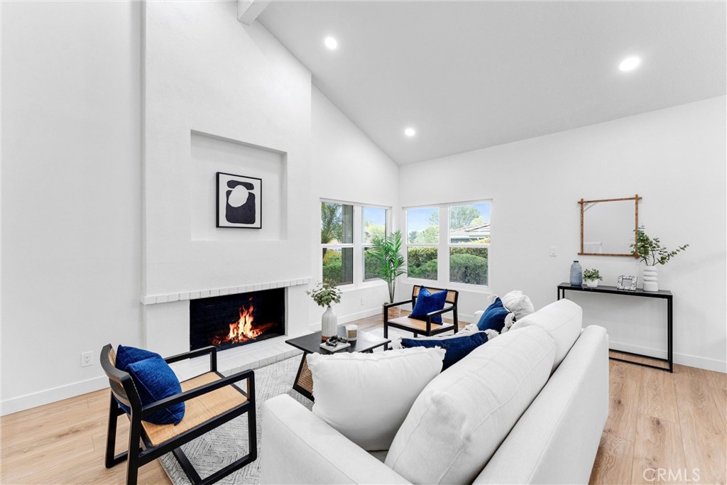 5431 Via Ontiveros