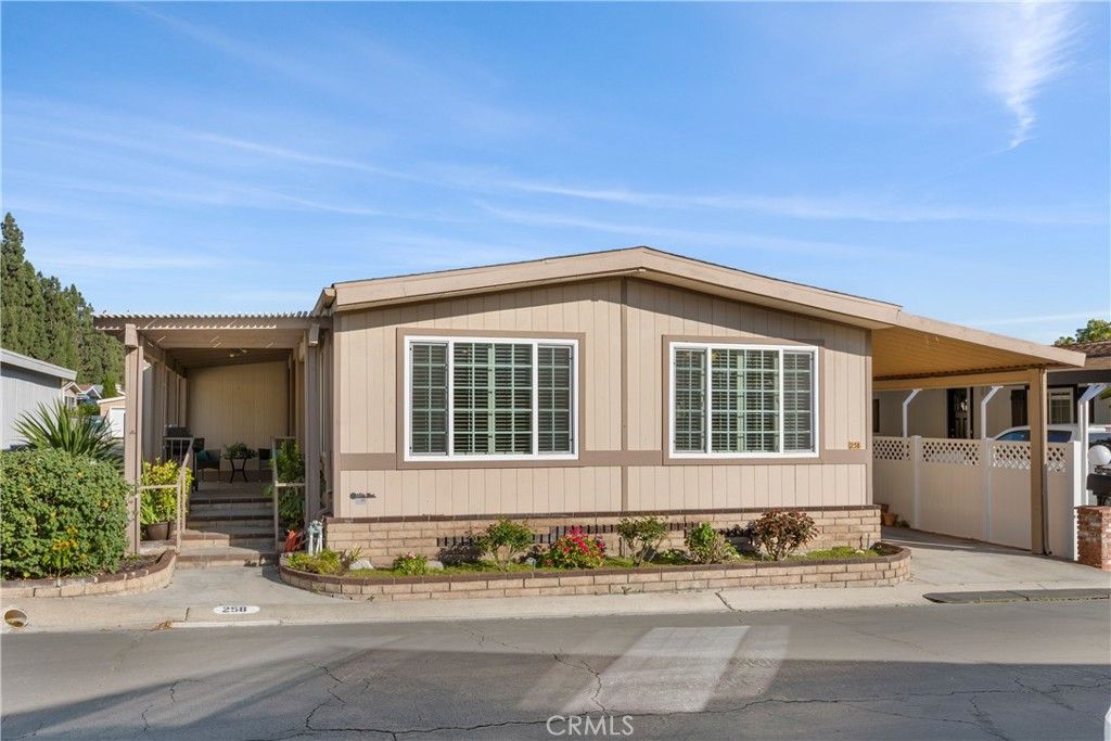 listing image 130729027318183864866