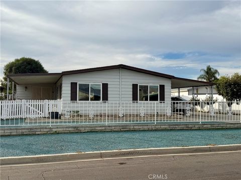 43609 Walden Hemet CA 92544