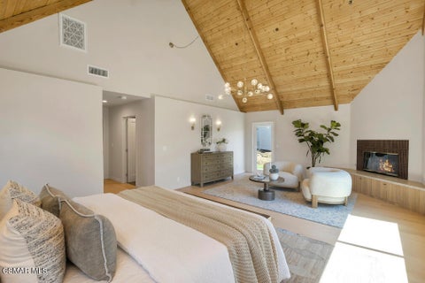 Tiny photo for 5354 Lewis Road, Agoura Hills, CA 91301 (MLS # 226004018)