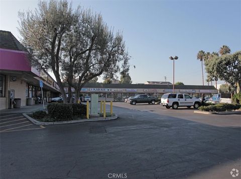 Photo of 3588 Redondo Beach Boulevard, Torrance, CA 90504 (MLS # SB24255329) Photo of 3588 Redondo Beach Boulevard, Torrance, CA 90504 (MLS # SB24255329)