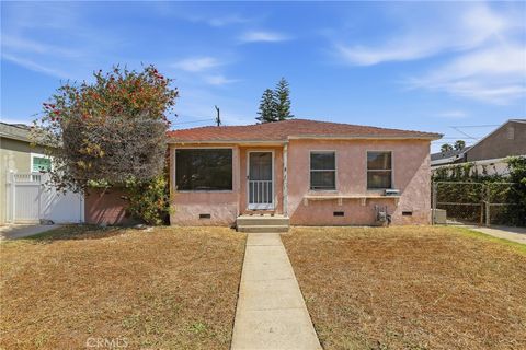 Photo of 1338 W 27th Street, San Pedro, CA 90731 (MLS # SB26079347)