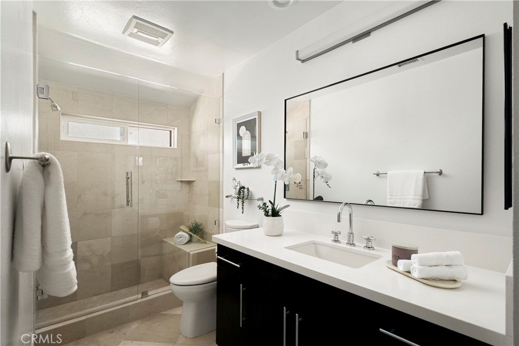 428 Heliotrope Avenue, Corona Del Mar CA 92625 - Photo 14