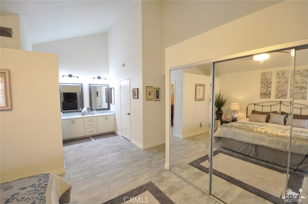 Woodhaven Country Cl - Residential