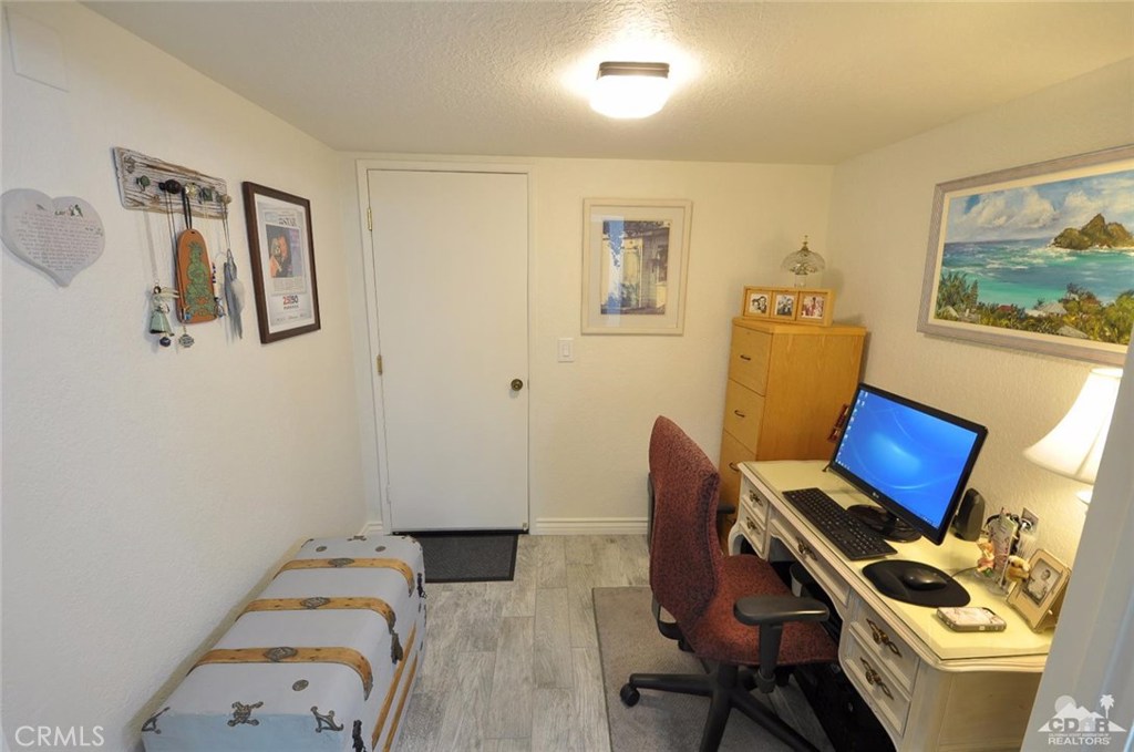 Woodhaven Country Cl - Residential