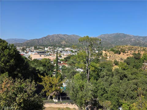 Photo of 9739 Oak Bend Drive, Tujunga, CA 91042 (MLS # GD25156824)