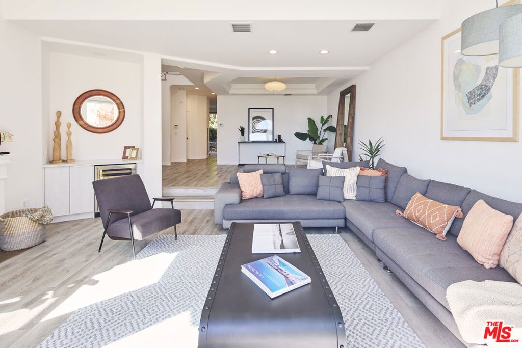 Photo of 6465 Zuma View Place #163, Malibu, CA 90265 (MLS # 25617097)