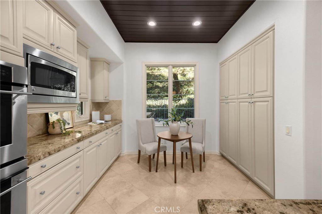 Ledges (LEDG) - Residential