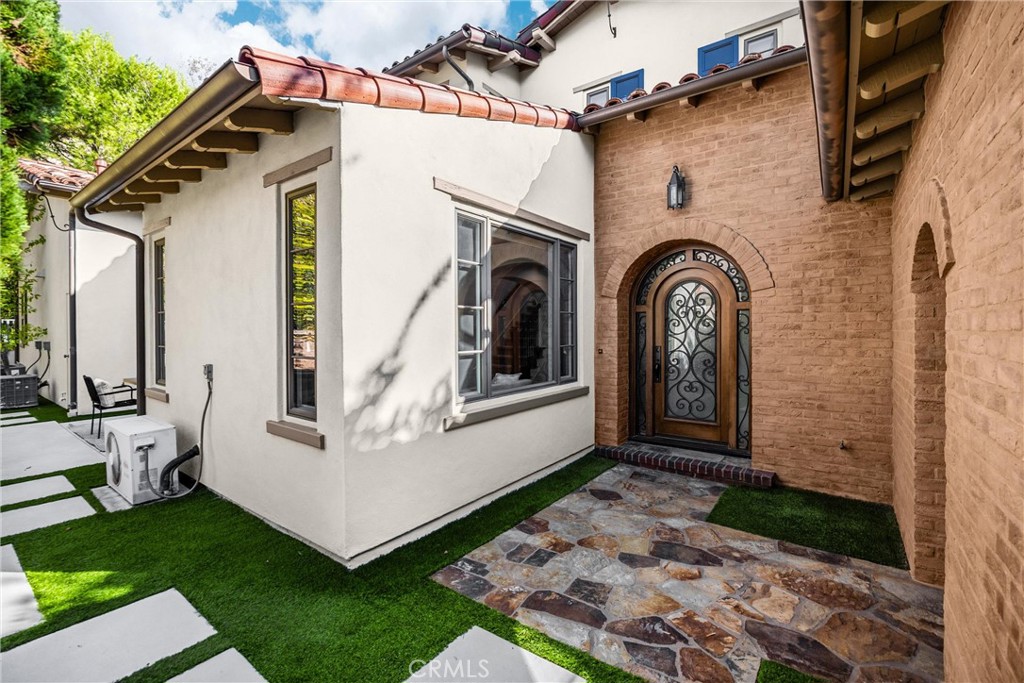 Ledges (LEDG) - Residential