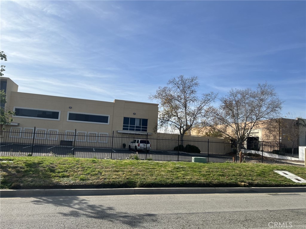 Commercial property for Medical office, Office or Warehouse. The zoning allows to be Cannabis House. The great location just 2 or 3 properties far from Walmart and Lowe's on Hallmark Parkway in San Bernardino, with easy access to the 215 Freeway and close proximity to Cal State San Bernardino. Shopping Mall is located on the same street. Surroundings are offices and warehouses occupied by companies and firms. Next door is a new warehouse. This expansive property features a large 42,000 sq. ft. lot with a 9,588 sq. ft. building, complete with ample parking space. Built in 1991, Safety iron gate property, the building boasts high 8-foot ceilings on each floor. Spent more than $200,000 to repair and upgrade. A huge lot, there is an opportunity to add an additional 5,000-10,000 SF space to match neighbors. The zoning allows warehouse and medical use. Per seller, this property is ideal for a variety of uses including distribution, product showroom, processing center, medical office, office space, towing company or warehouse. Buyer to verify usage. The seller may finance. Don’t miss out on this incredible investment opportunity!
