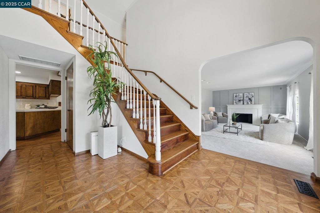 UPPER HAPPY VLY - Residential