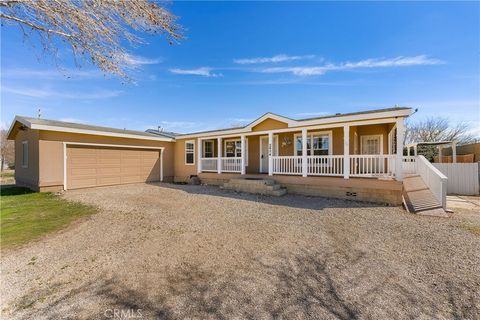 Photo of 2454 Jefferies St, Rosamond, CA 93560 (MLS # SR26059599)