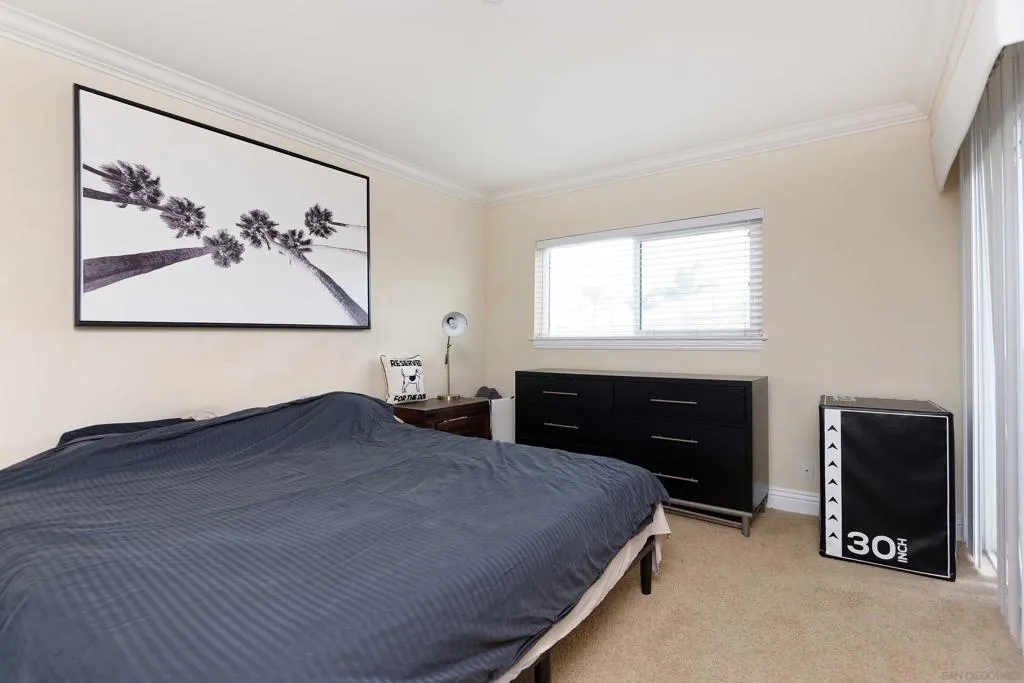 La Jolla, California 92037, United States, 2 Bedrooms Bedrooms, ,2 BathroomsBathrooms,Residential,Active,251068