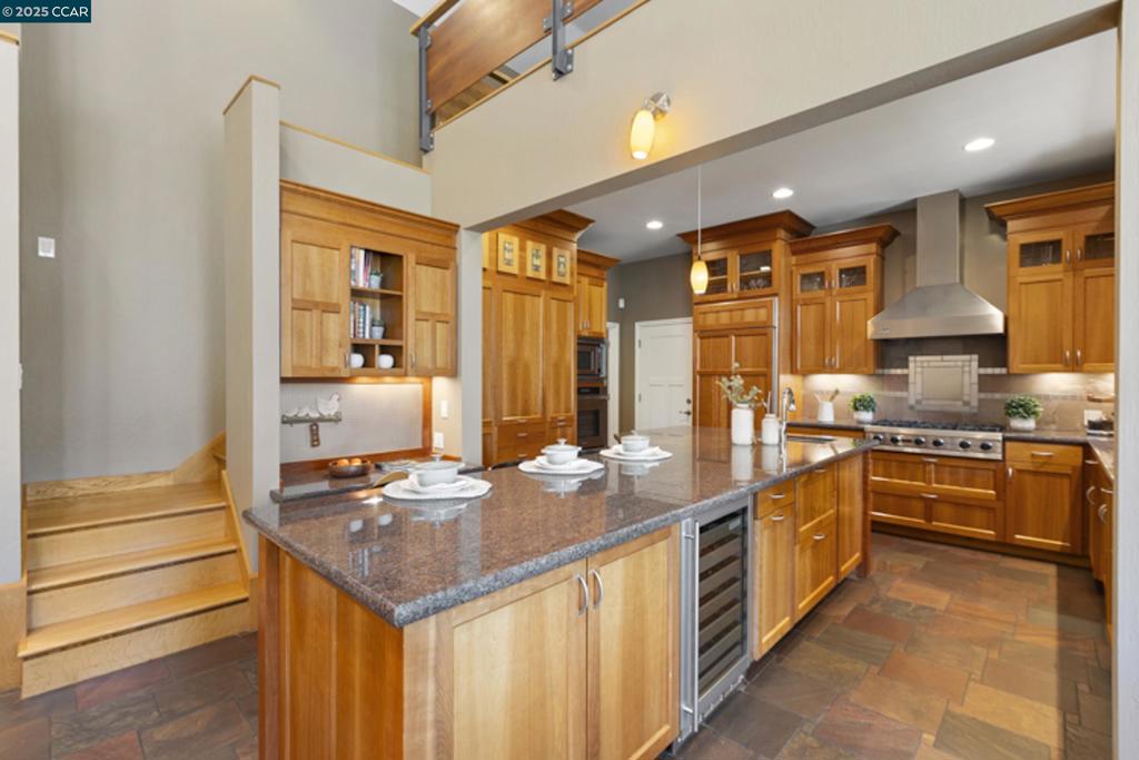 NORTH GATE - Residential