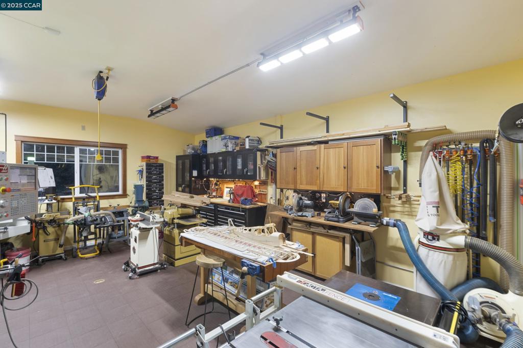 NORTH GATE - Residential