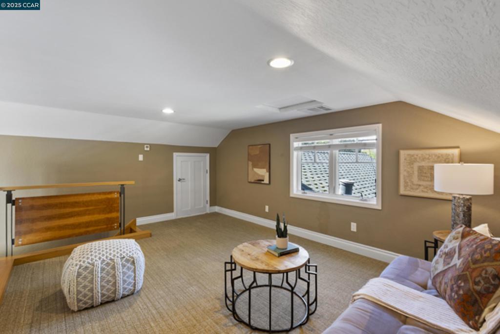 NORTH GATE - Residential