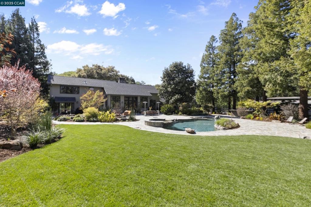 NORTH GATE - Residential