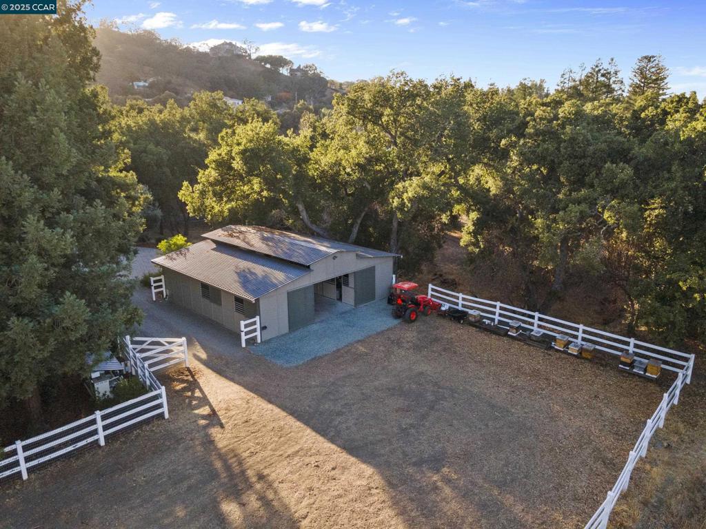 NORTH GATE - Residential