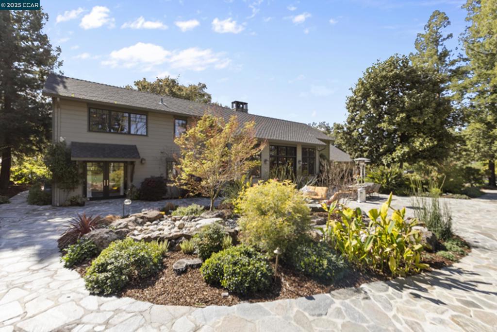 NORTH GATE - Residential