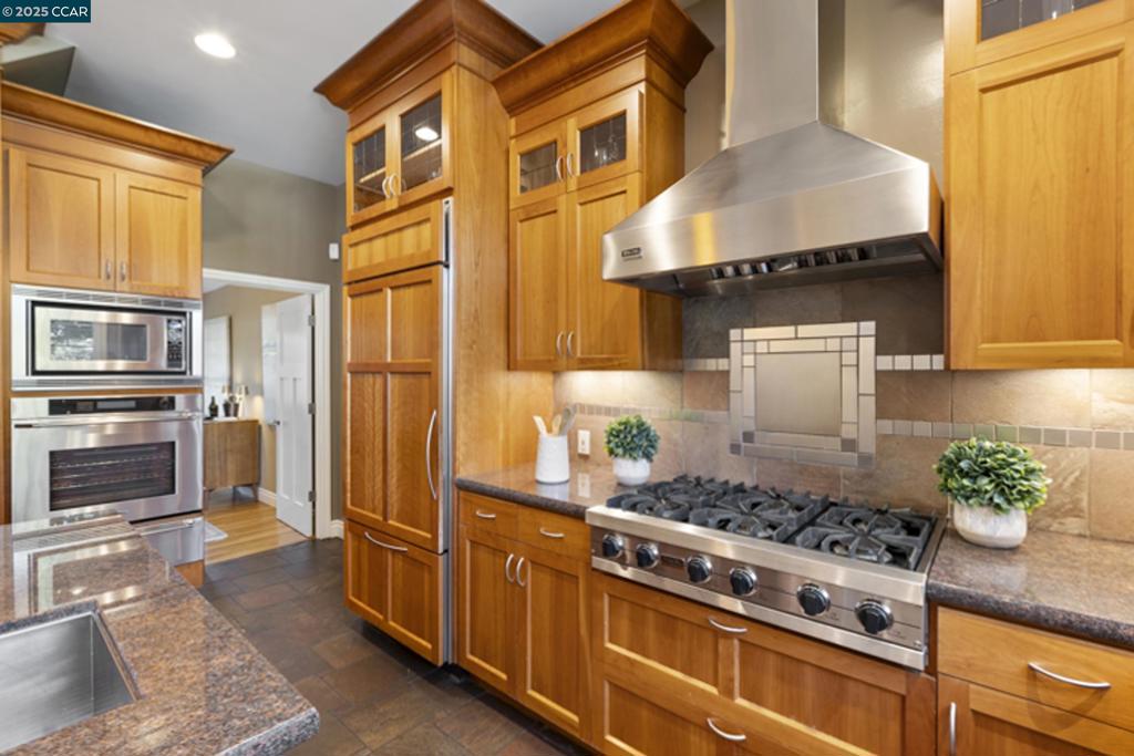 NORTH GATE - Residential