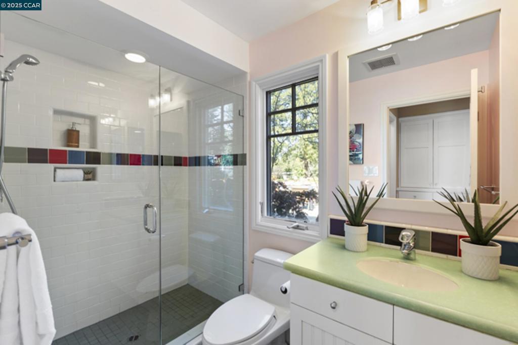 NORTH GATE - Residential