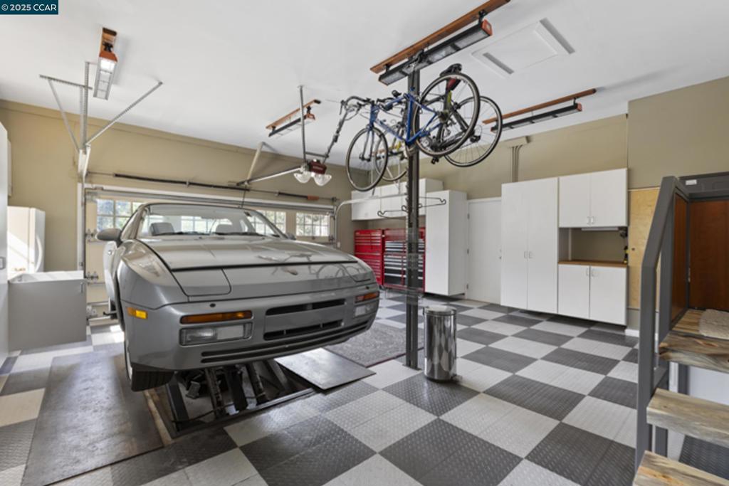 NORTH GATE - Residential