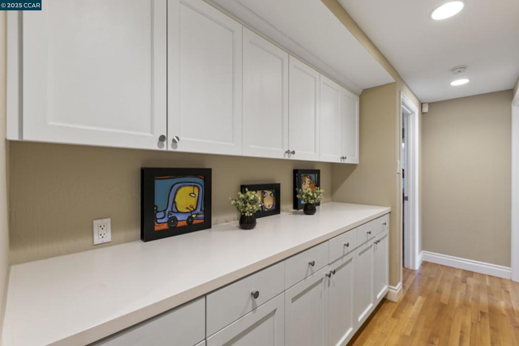 NORTH GATE - Residential