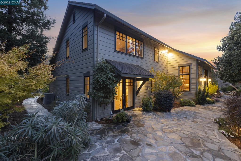 NORTH GATE - Residential