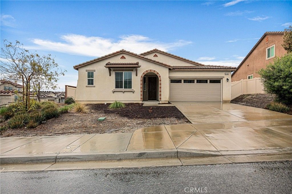 Photo of 7908 Santorini Ln, Highland, CA 92346 (MLS # IG26031744)