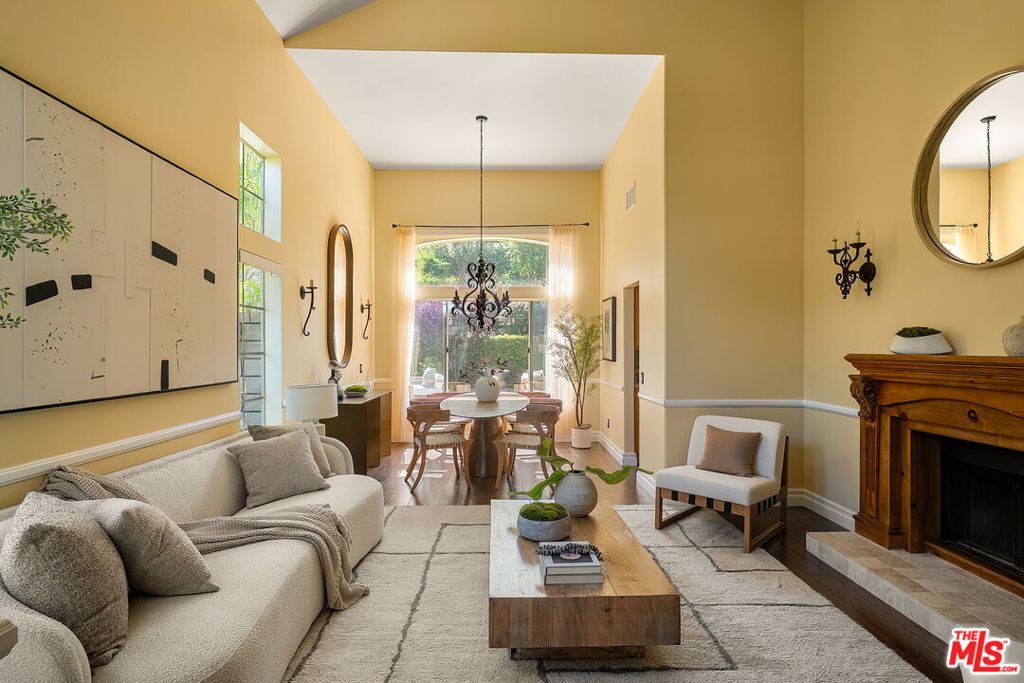 350 Anzio Way