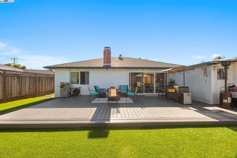 Photo of 37792 Colfax Court Ct, Fremont, CA 94536 (MLS # 41114554) Photo of 37792 Colfax Court Ct, Fremont, CA 94536 (MLS # 41114554)
