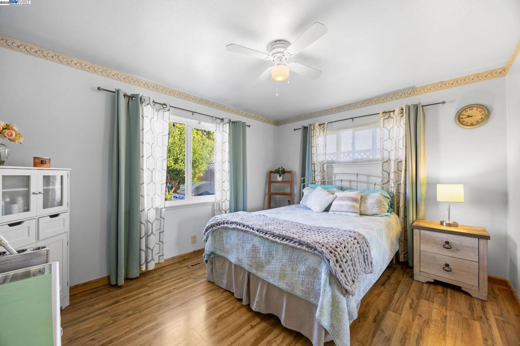 GLENMOOR GARDENS - Residential
