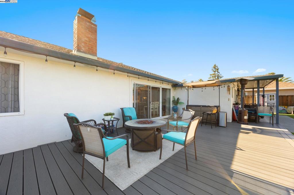 GLENMOOR GARDENS - Residential