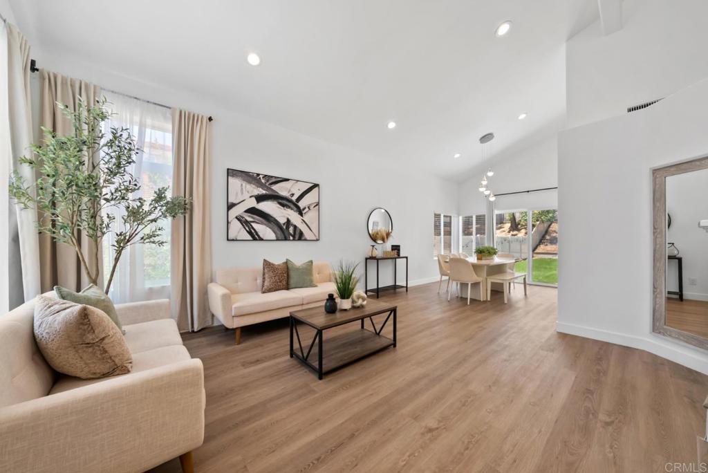 22586 Raspberry Lane