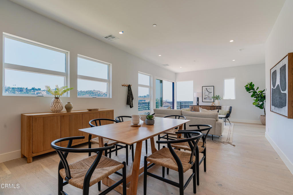 3874 W Point Drive