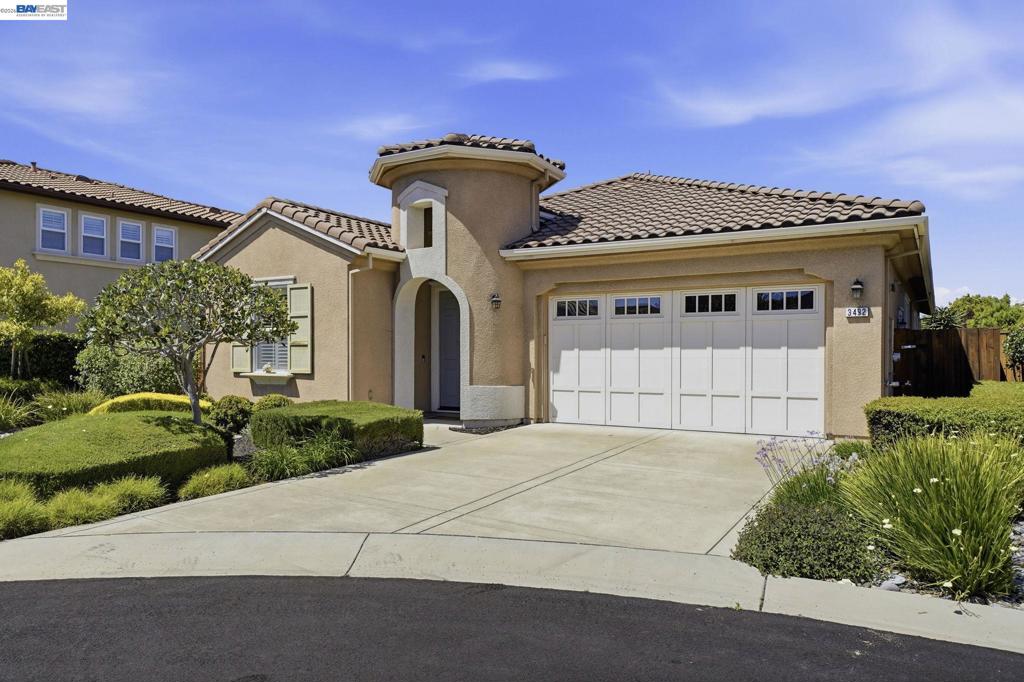 3492 Dorset Ct.
