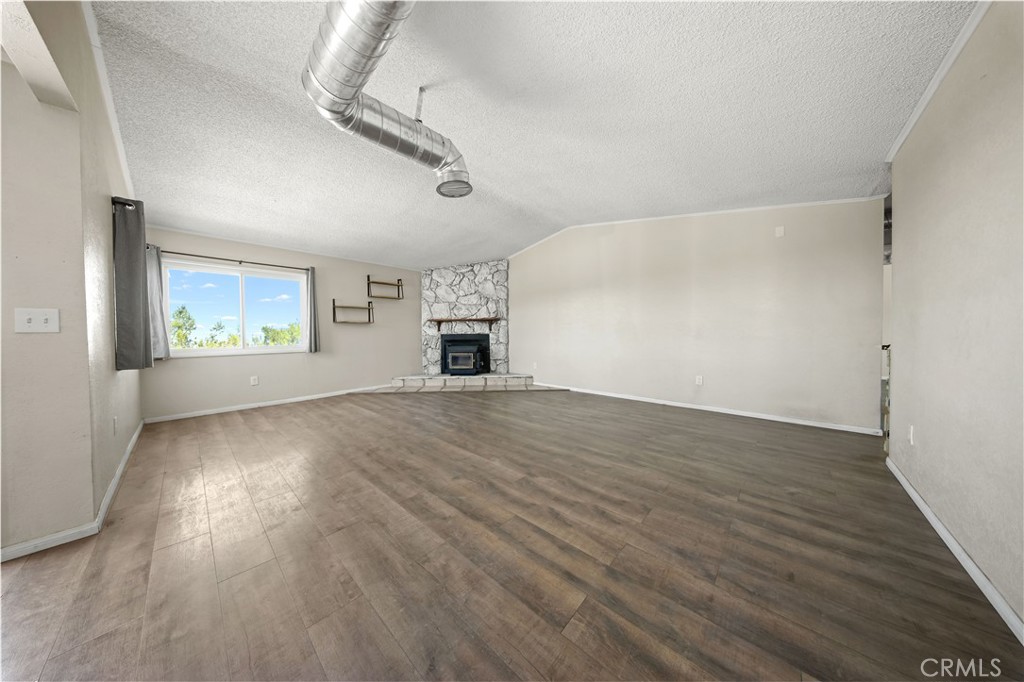 2033 Hollister Road